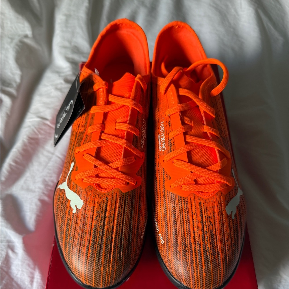 Puma indoor soccer cleats